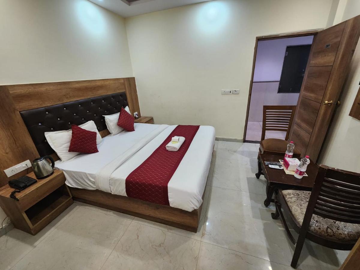 Airport Hotel Ivy With Free Airport Transfr Yeni Delhi Dış mekan fotoğraf