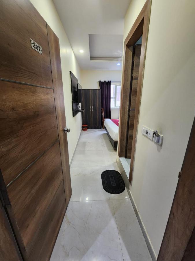 Airport Hotel Ivy With Free Airport Transfr Yeni Delhi Dış mekan fotoğraf