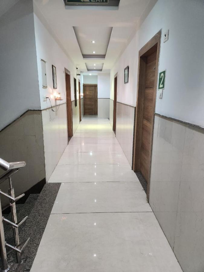 Airport Hotel Ivy With Free Airport Transfr Yeni Delhi Dış mekan fotoğraf