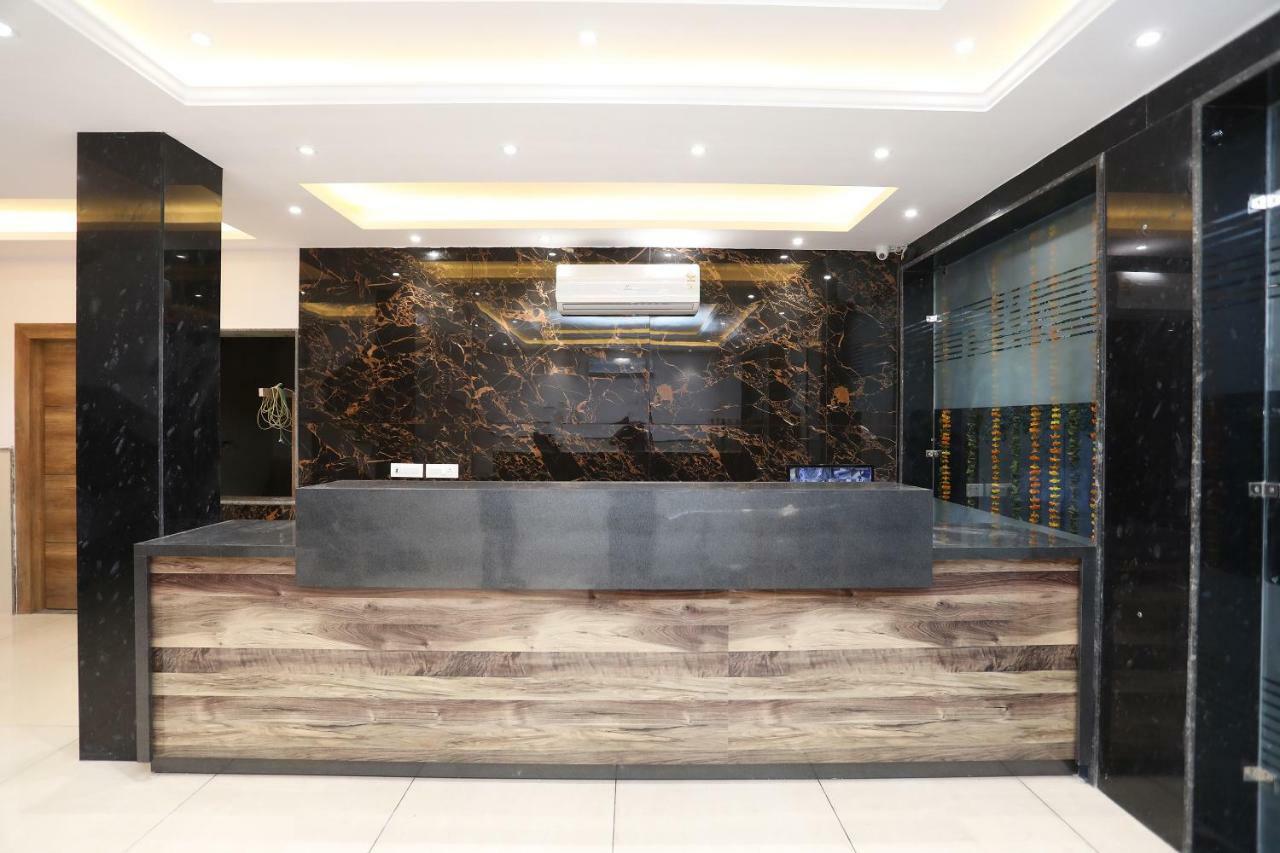 Airport Hotel Ivy With Free Airport Transfr Yeni Delhi Dış mekan fotoğraf