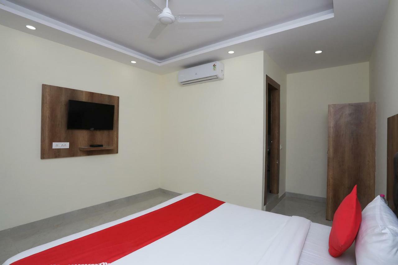 Airport Hotel Ivy With Free Airport Transfr Yeni Delhi Dış mekan fotoğraf